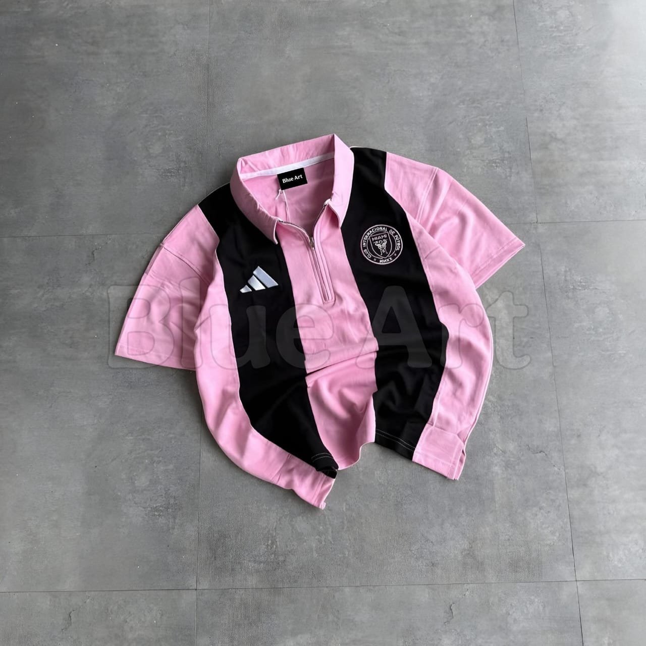 WhatsApp Image 2025-09-03 at 00.39.45_a79672fe Premium Club Heritage Polo – Half-Zip Retro Knit - Image 4